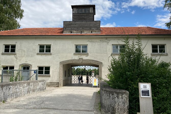 Dachau Concentration Camp Memorial Site Private Tour From Munich by Train - Pickup Options and Train Ride