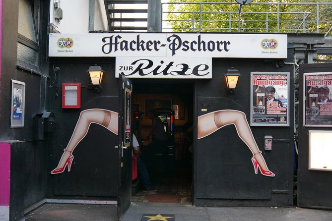 Hamburg Reeperbahn Small-Group Walking Tour - Meeting Point and Cancellation Policy