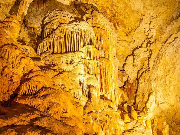 Jewel Cave Fully-guided Tour (Located in Western Australia) - Booking and Reservation
