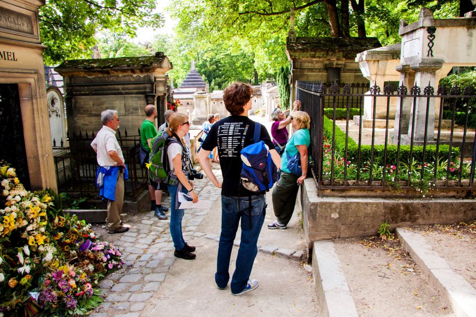 Paris: Famous Graves of Père Lachaise Small Group Tour - Activity Details