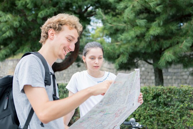 Private Cycling Tour by E-Bike (Am; With an Authorized Guide) - Tour Details