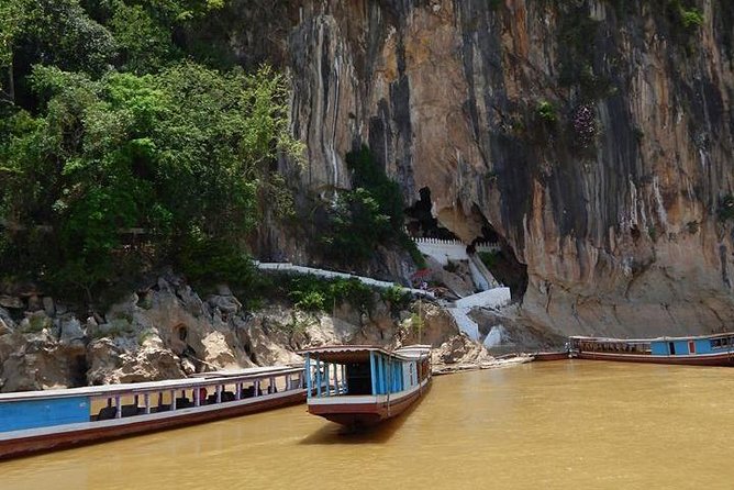 Private Slow Boat Tour to Pak Ou Cave, Pottery Village and Kuangsi Falls - Boat Tour Itinerary