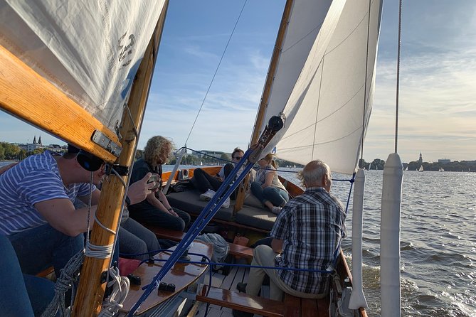 Sailing Trip on the Hamburg Outer Alster - Sailing Experience