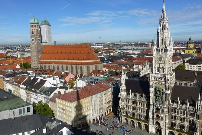 Self-guided Beer-Tour of Munich: Main Sights, Beer & Breweries - Iconic Beer Halls to Visit