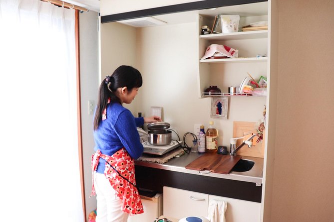 Sushi or Obanzai Cooking and Matcha With a Kyoto Native in Her Home - Traditional Kyoto Cuisine