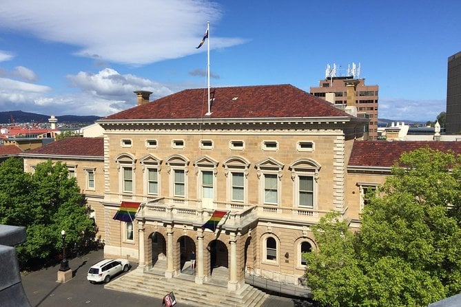 2-Hour Small-Group Walking Tour of Hobart