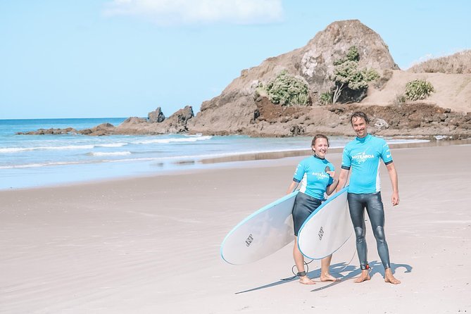 2 Hour Surf Lesson – Te Arai Beach