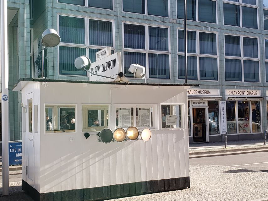 Berlin: Private City Highlights Tour by Minivan - Good To Know