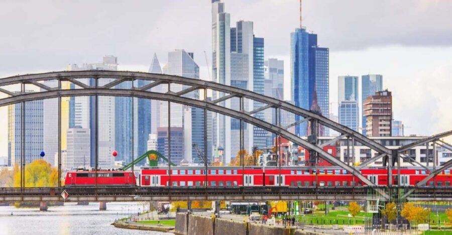 Frankfurt Old Town Private Day Trip From Cologne by Train