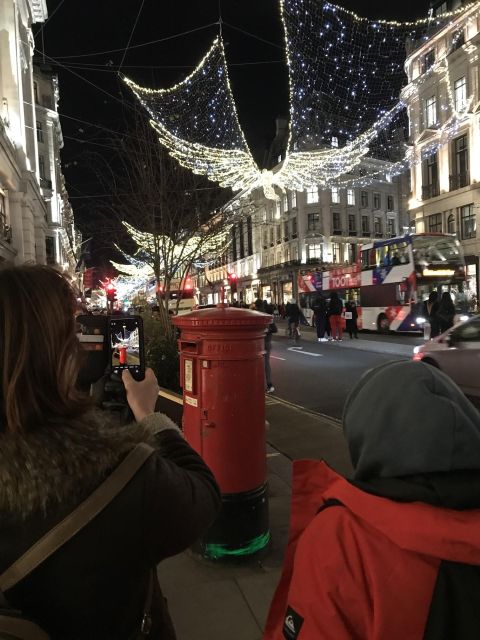 London: Magical Christmas Lights Walking Tour! - Exploring Londons Christmas Markets