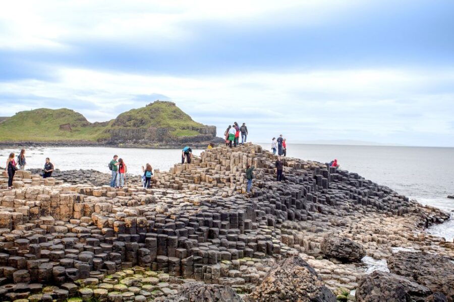 From Dublin: Giant's Causeway & Belfast City Bus Tour - Good To Know