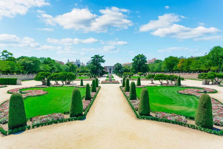 Madrid: Iconic Retiro Park Segway Tour - Good To Know
