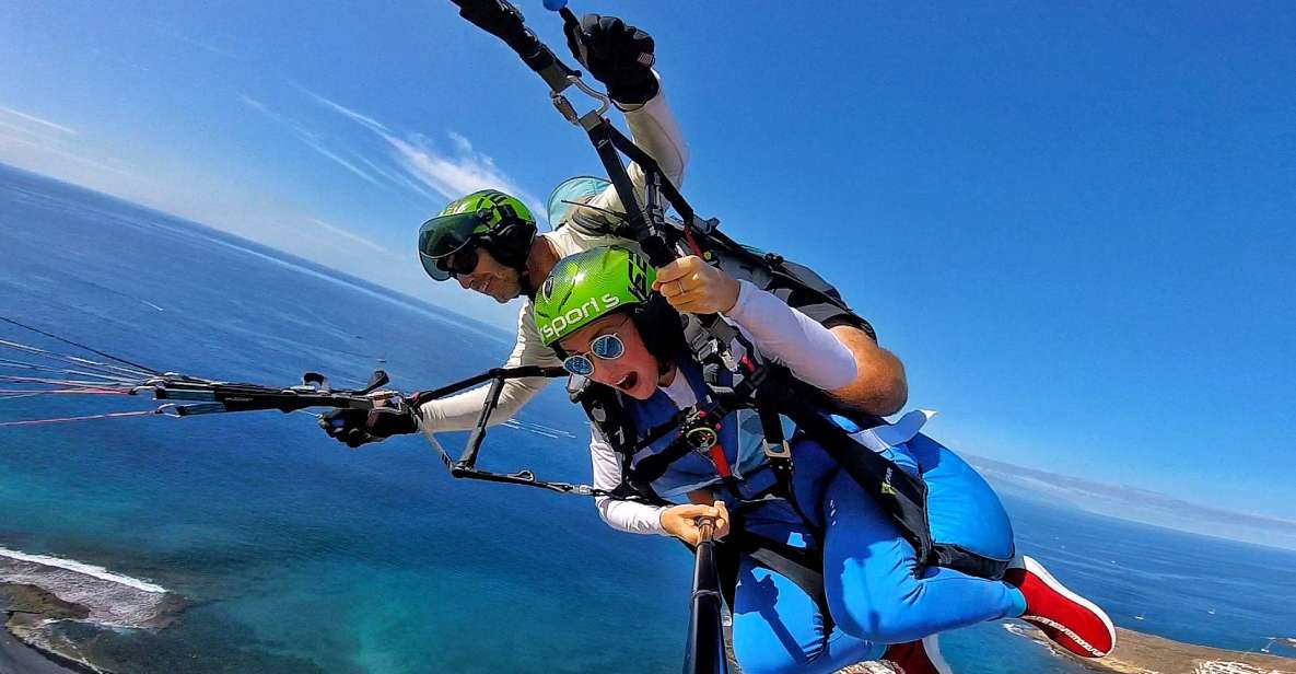 Tenerife: Tandem Paragliding Flight - Language Options