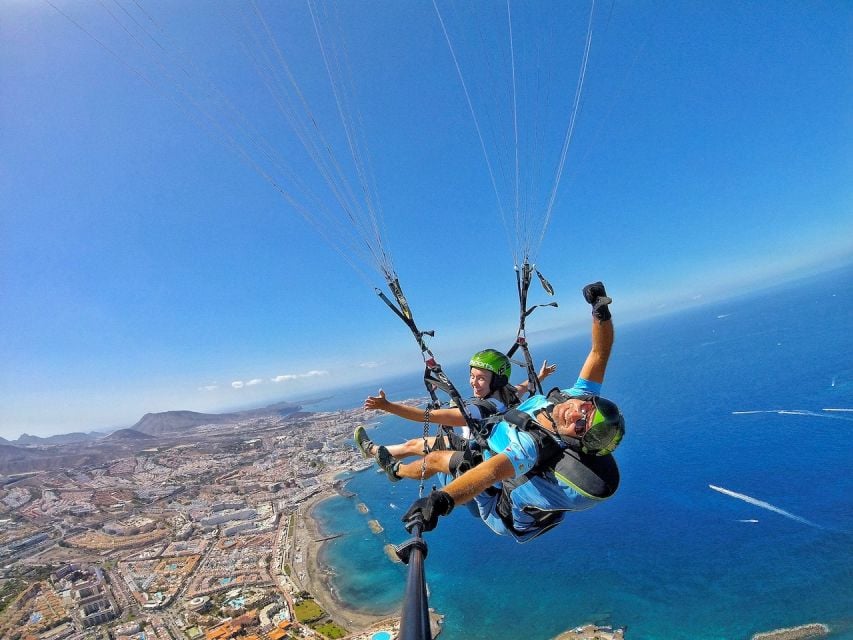 Tenerife: Tandem Paragliding Flight - Glide and Commentary