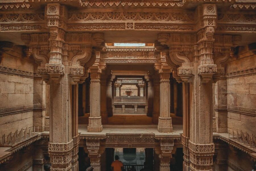 Ahmedabad: Full Day City Tour With Heritage Walk & Transfers - Good To Know