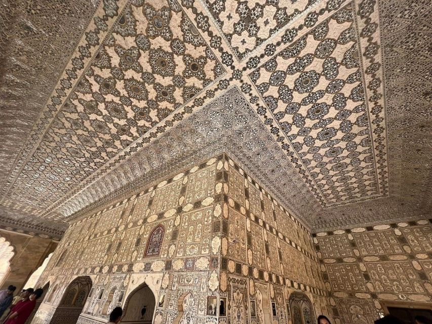 Amber Fort Skip-The-Line E-Tickets & Guide Jaipur Transfers - Good To Know