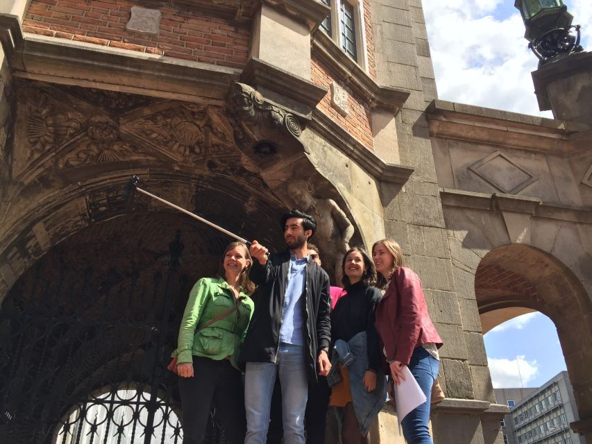 Antwerp: Murder Mystery Interactive City Tour via Whatsapp