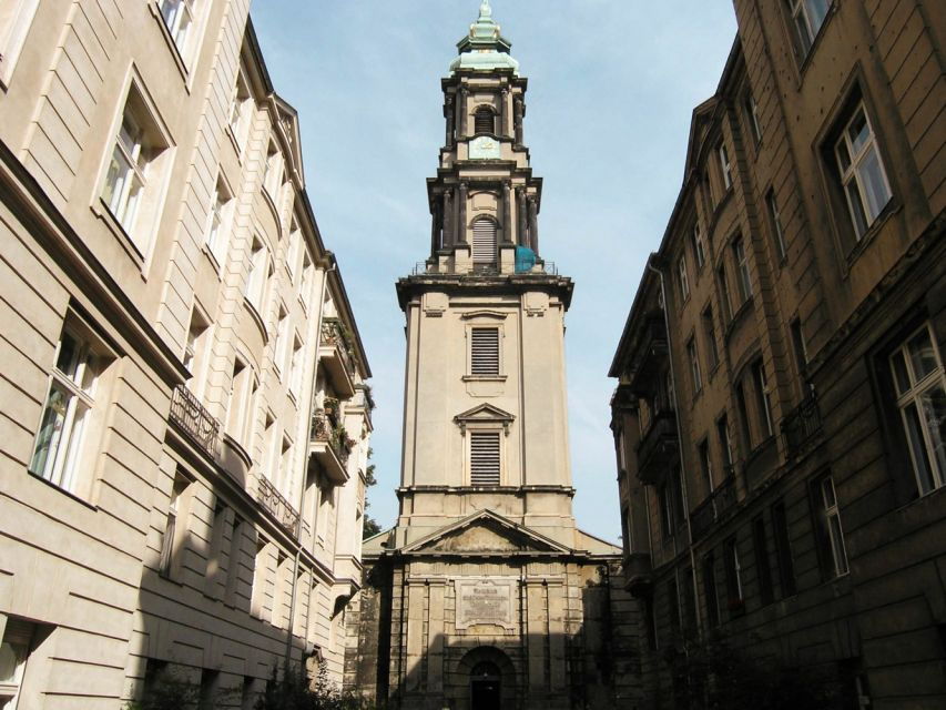 Berlin: Courtyards Private 2-Hour Tour - Good To Know
