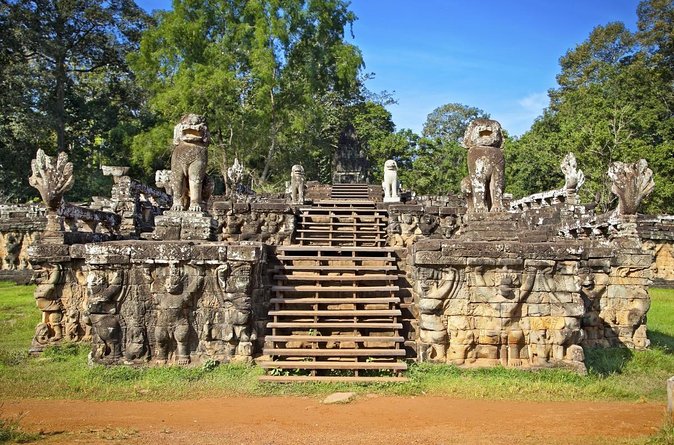 Best Temples Day Tour in Siem Reap With Sunset