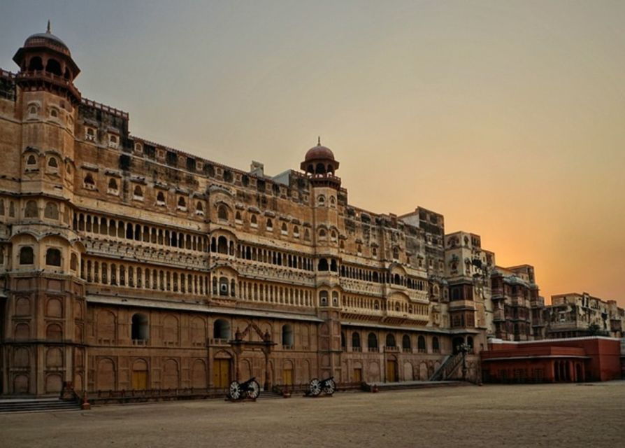 Bikaner Full Day Sightseeing With Junagarh Fort & Temples