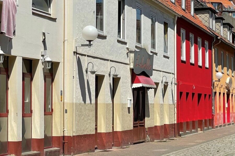 Braunschweig: Witches and Beguines Private Tour