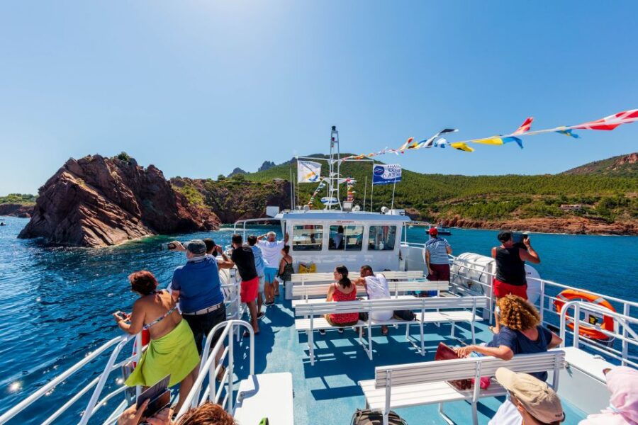 Cannes: Round-Trip Boat Transfer to Saint Tropez - Good To Know