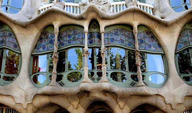 Casa Batlló Admission Ticket With Intelligent Audio Guide - Good To Know