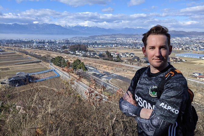 Castle Ruins Tour in Matsumoto With Wine Tasting and Lunch