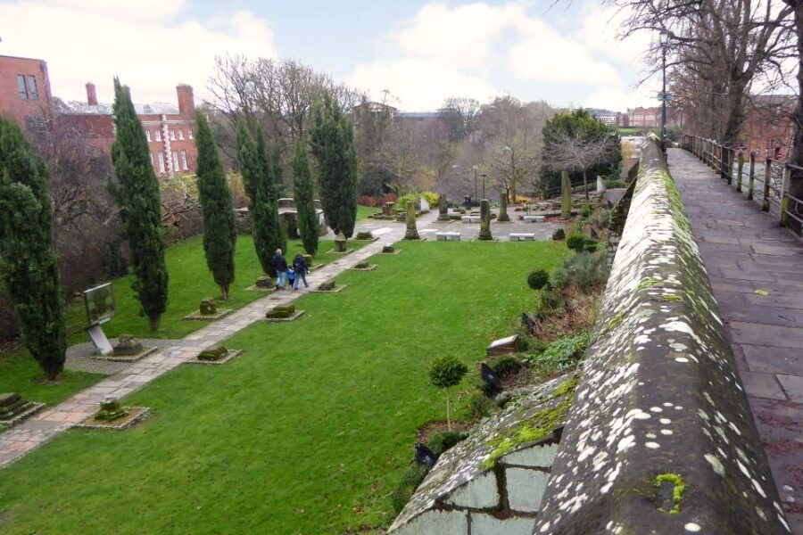 Chester: Self-Guided City Sightseeing Treasure Hunt - Good To Know