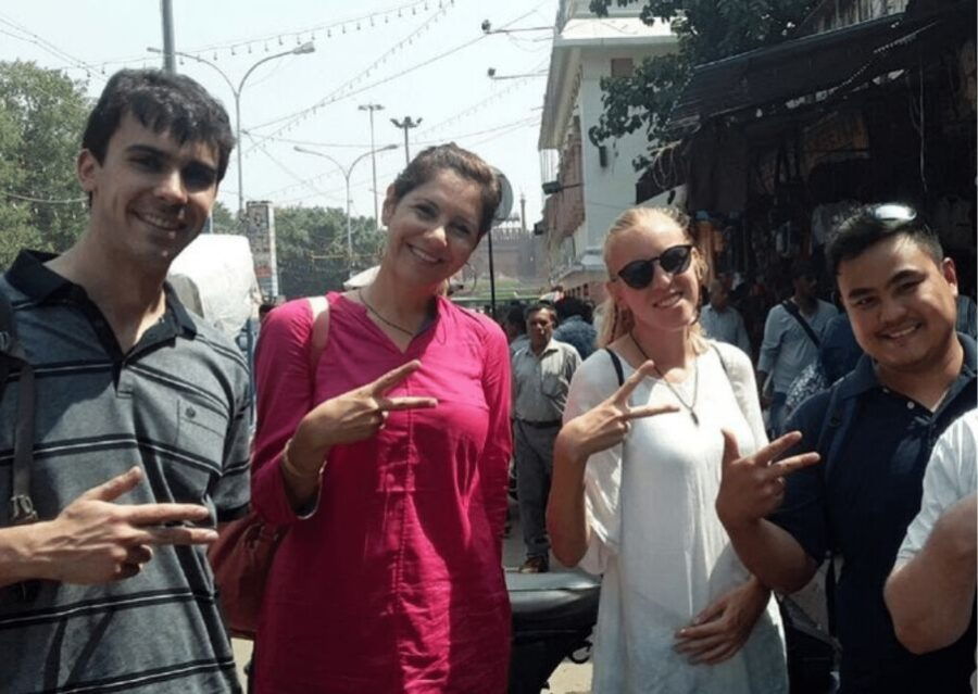 Colaba Art Galleries Walk Tour - Mumbai - Good To Know