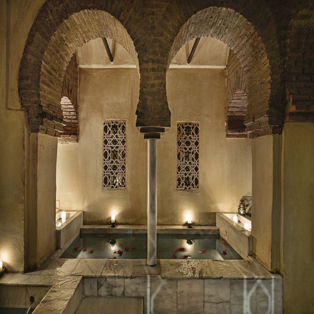 Córdoba: Hammam Al Ándalus Entry Ticket W/Optional Massage