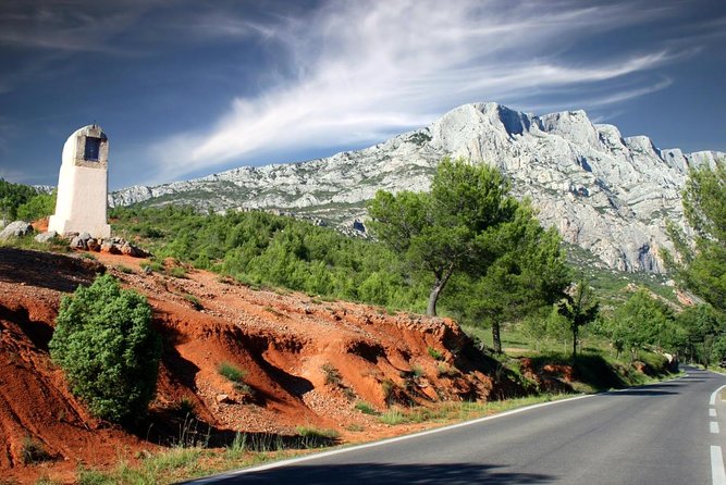 Day Tour Aix En Provence & Wine in Côtes De Provence Sainte-Victoire