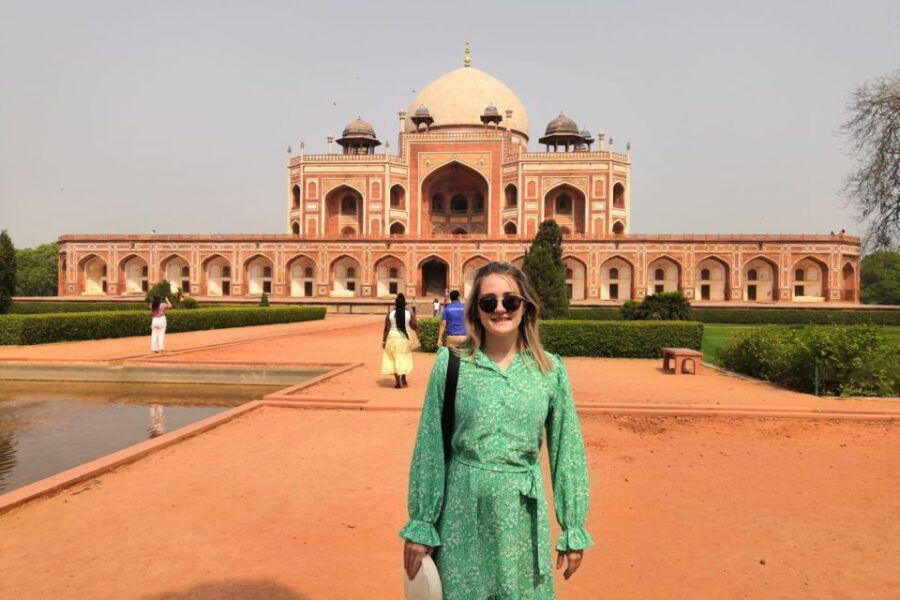 Delhi: 2-Day Delhi & Taj Mahal Tour by Car - Good To Know