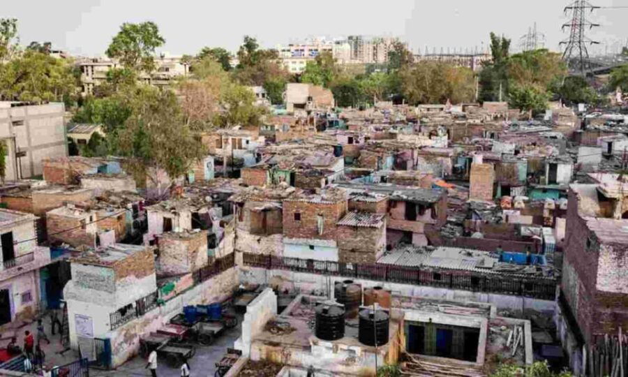 Delhi Half Day Slum Walking Tour With Guide - Good To Know