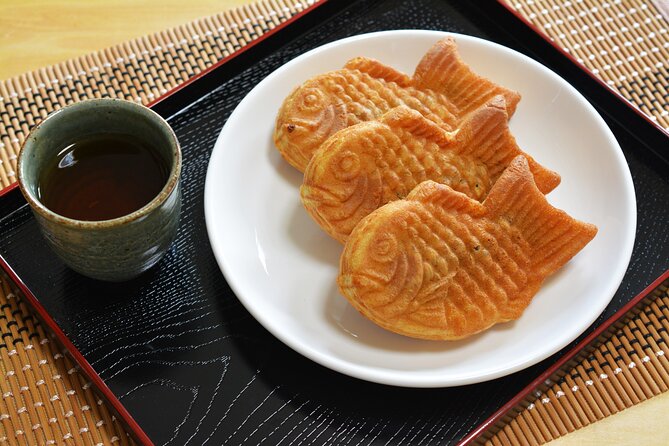 作る 二種類の和菓子を札幌で！
