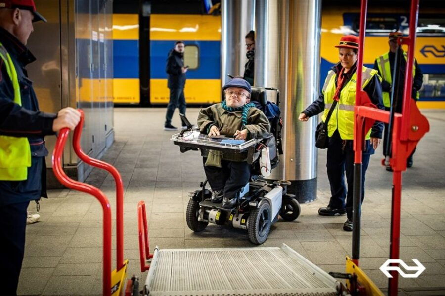 Eindhoven: Train Transfer Eindhoven From/To Rotterdam