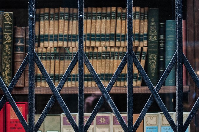 Escape Game in the Covered Passages in Paris - Good To Know