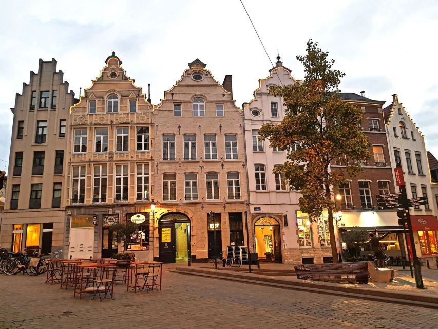 Explore Brussels With Family - Walking Tour