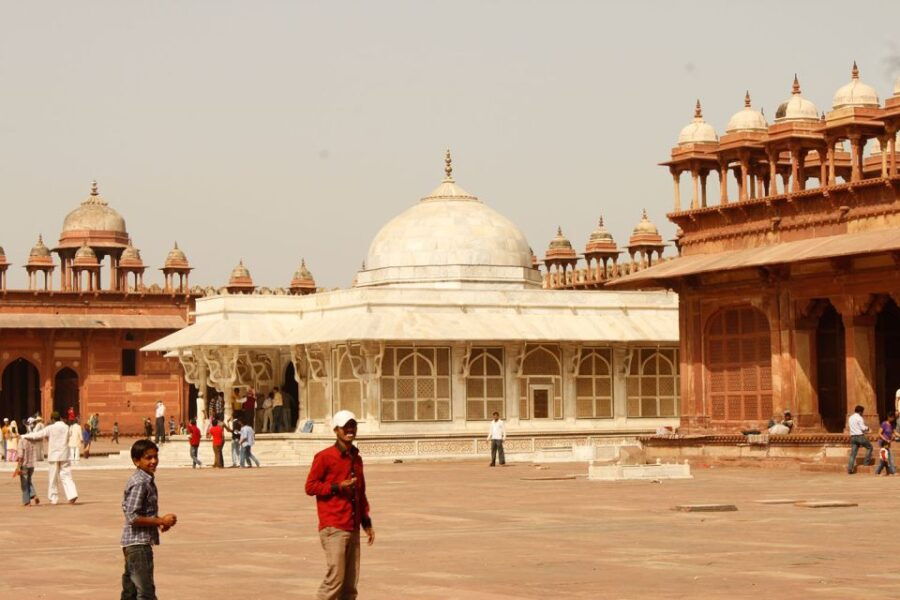 From Agra: Private Tour of Fatehpur Sikri - Good To Know