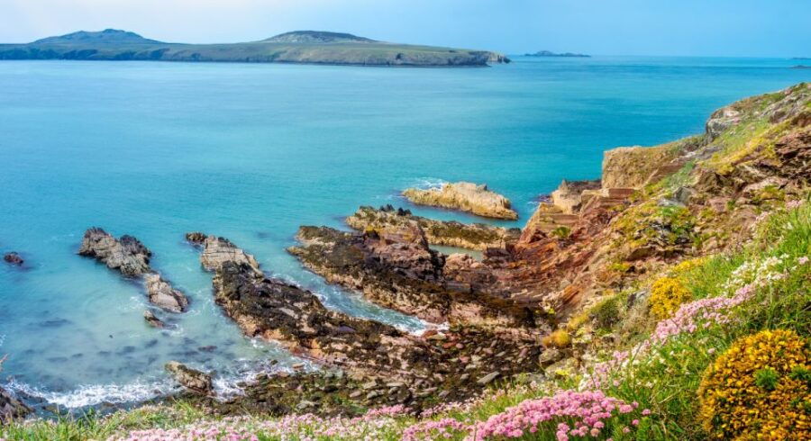 From Bristol: 3-Day Mountains & Coasts of South Wales