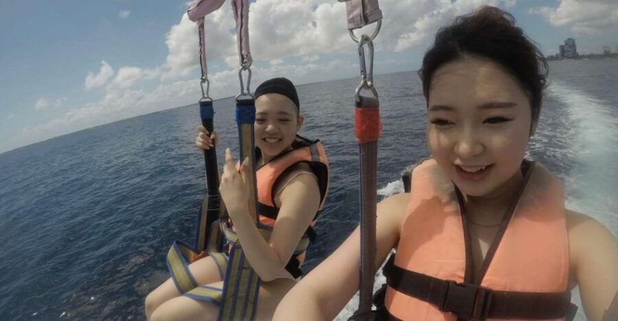 From Cebu: Mactan Island 3 Watersport Activities Tour