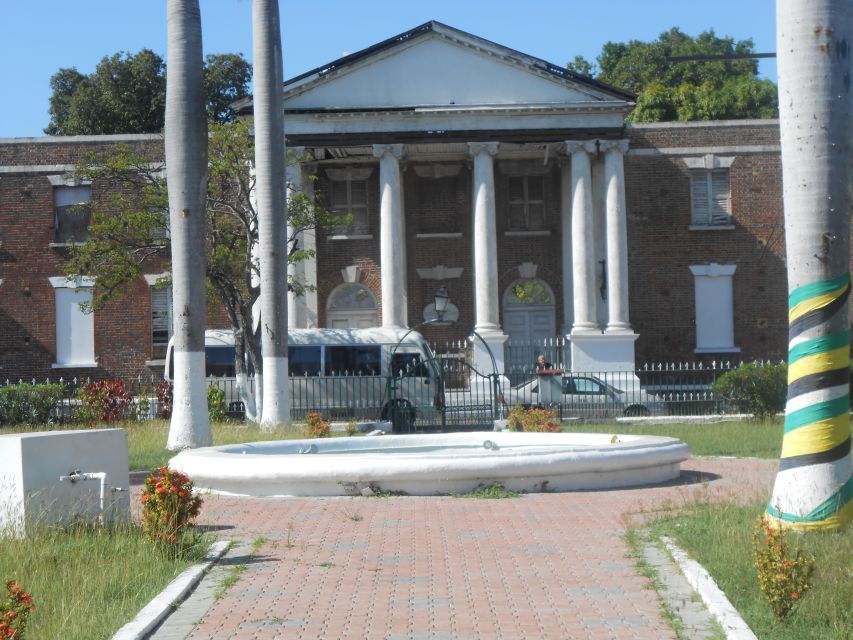 From Falmouth/Melia Braco: Kingston Hilite Tour - Good To Know