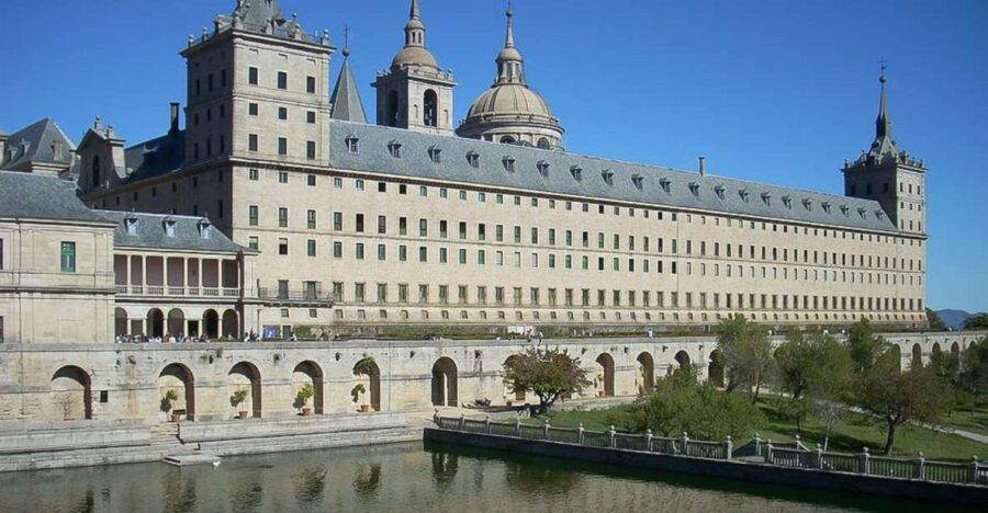 From Madrid: Escorial Monastery & Valley of the Fallen Trip - Good To Know