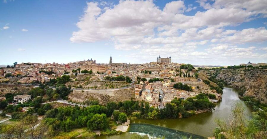 From Madrid: Toledo and Segovia Tour With Alcazar Admission - Good To Know