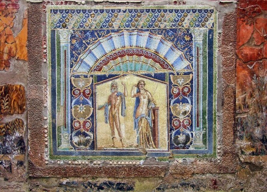 From Naples: Pompeii and Herculaneum Tour With Local Lunch