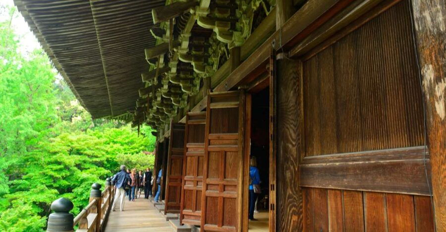 From Osaka: Himeji Castle, Kokoen Garden and Temple Visit - Good To Know