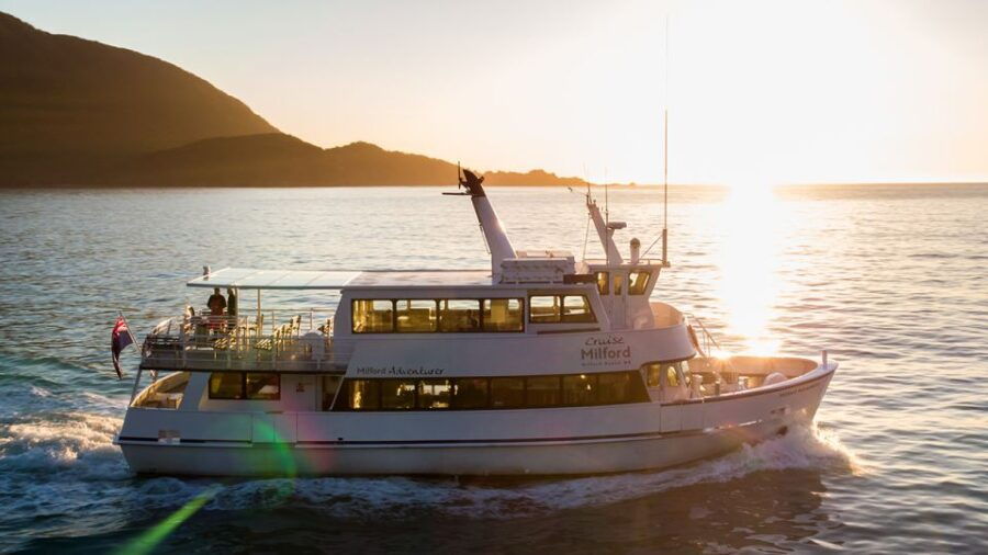From Te Anau: Milford Sound Tour With Cruise and Lunch - Good To Know
