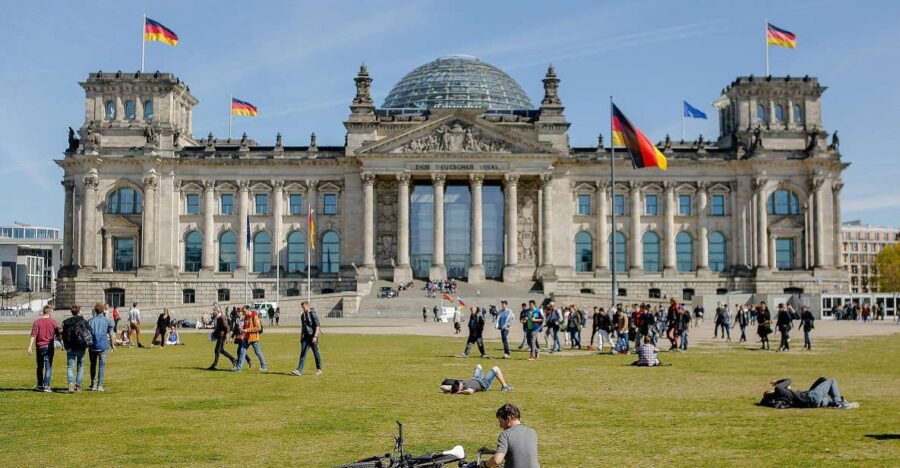 Full-Day Private Trip From Prague to Berlin - Good To Know