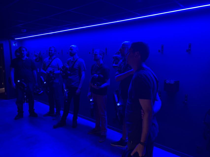 Gent: 1 Hour Immersive Free-Roam Virtual Reality Experience - Good To Know