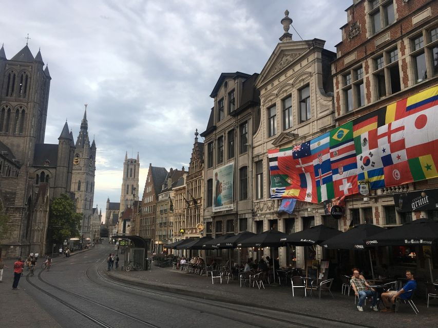 Ghent: Guided Walking Tour and Canal Boat Trip